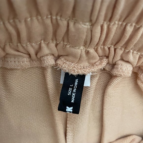 4 pairs of Blush Mark sweat shorts - Picture 9 of 11